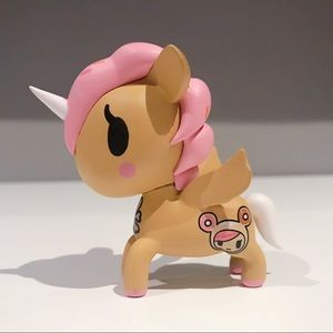 Tokidoki Dolce Donutella Unicorno Figurine